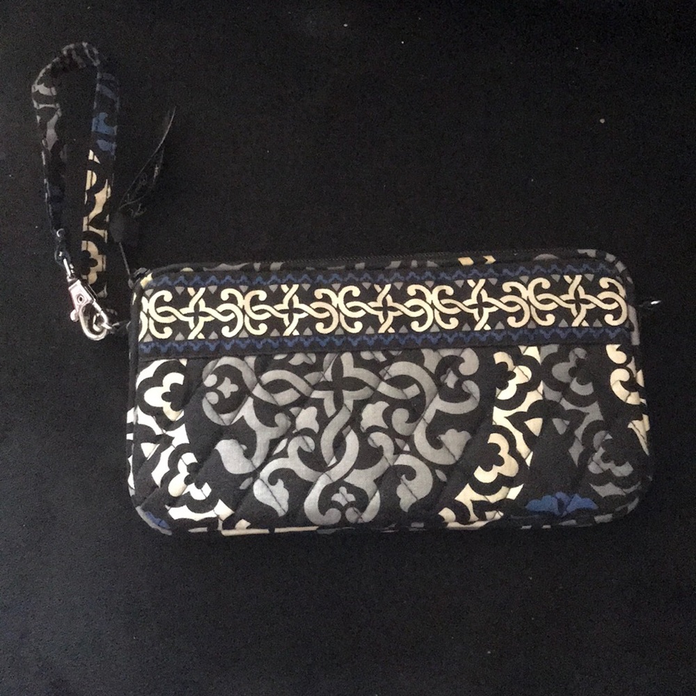 👛 Vera Bradley wristlet wallet